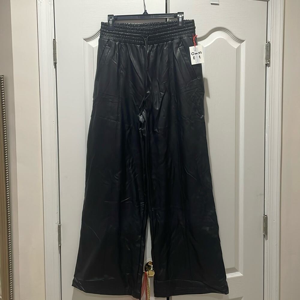 Open Edit M black elastic waist wide leg palazzo faux leather pants w/pocket nwt